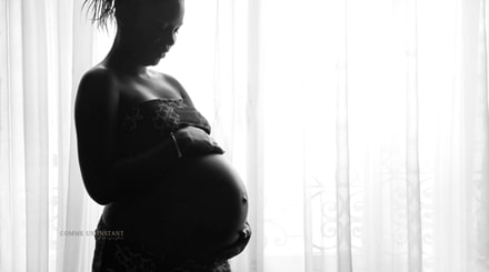 vignette-grossesses-mariama-seance-photo-grossesse-paris