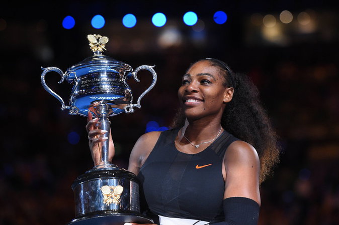 serena-williams-remporte-l-us-open-d-australie-face-a-sa-soeur-venus-melbourne-le-28-janvier-2017_portrait_w674