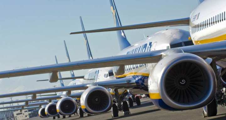 2065887_les-aeroports-europeens-ont-franchi-le-cap-des-2-milliards-de-passagers-web-tete-0211809371737