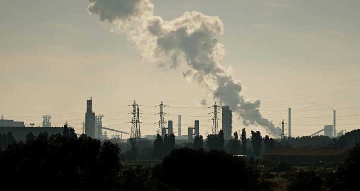 2067813_taxer-le-carbone-loutil-le-plus-efficace-face-au-defi-climatique-selon-jean-tirole-web-tete-0211829165446